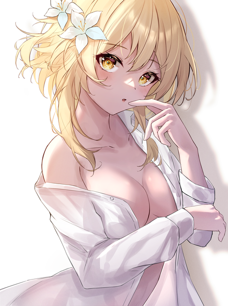 ͼƬ 2192x2940  
			genshin impact
			lumine (genshin impact)
			atychi
			single
			tall image
			looking at viewer
			blush
			fringe
			short hair
			highres
			breasts
			light erotic
			simple background
			hair between eyes
			large breasts
			white background
			yellow eyes
			upper body
			head tilt
			hair flower
